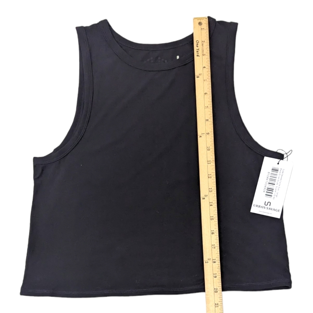 Urban Savage Studded Crop Tee Tank Top NEW Womens Large Black Workout Athletic - Picture 13 of 13